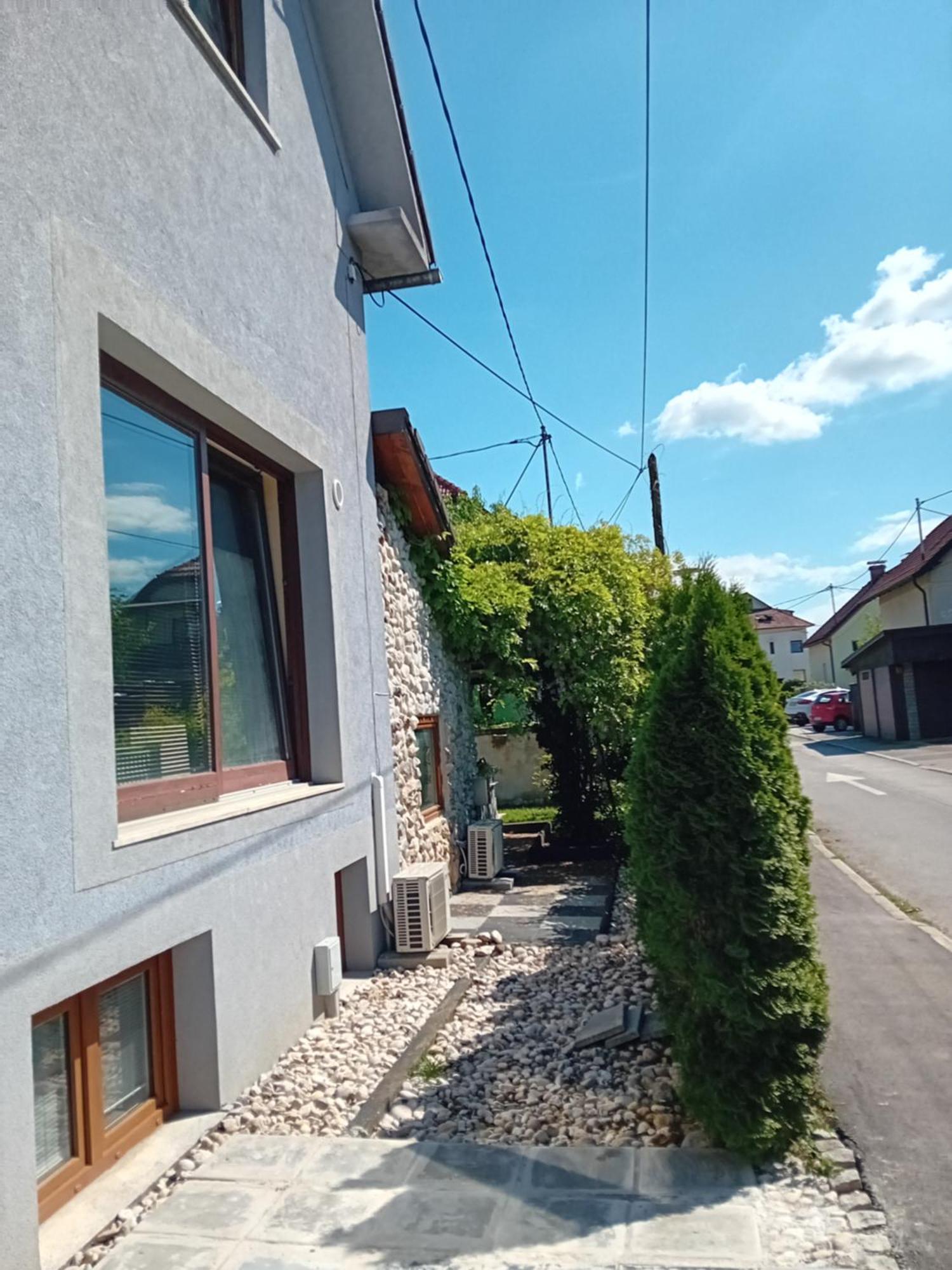 Apartment Baci For 4 Guests Ljubljana Exterior foto